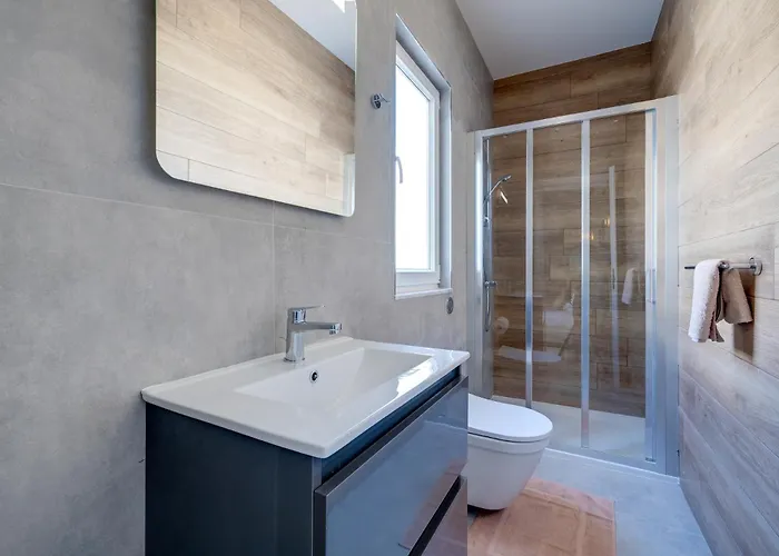 Apartament Stylish Penthouse Rooftop Hot Tub Harbour Views *