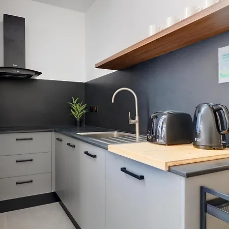 Stylish Penthouse Rooftop Hot Tub Harbour Views Apartment Sliema