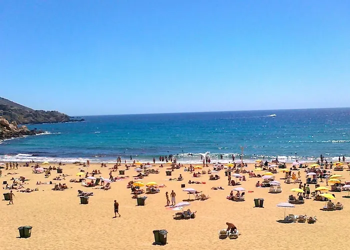 Stylish Penthouse Rooftop Hot Tub Harbour Views * Sliema